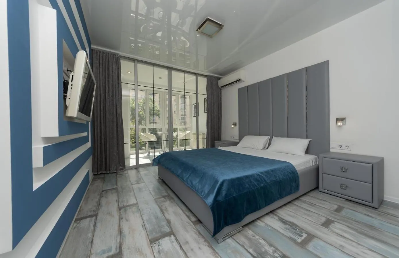 شقة Flat24 On Lesi Ukrainki 3 كييف